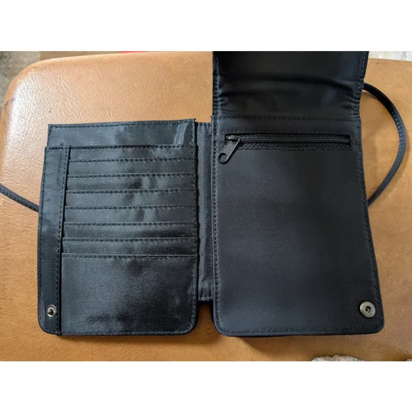 Vintage Samsonite Black Crossbody Travel Wallet Compact Purse 2 Zippers 2 Button - Picture 6 of 6